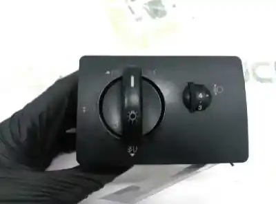 Peça sobressalente para automóvel em segunda mão comutador de luzes por ford focus berlina (cap) ambiente (d) referências oem iam 1318961