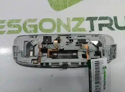 Peça sobressalente para automóvel em segunda mão luz interior por ford focus sportbreak (cap) trend referências oem iam 1528640  