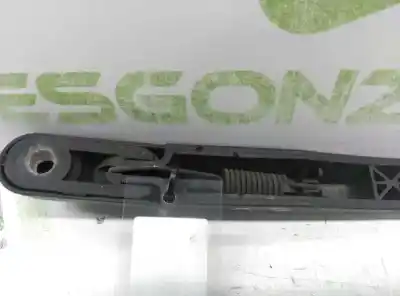 Автозапчастина б/у ручка заднього склоочисника для renault scenic (ja..) 1.6 16v authentique (ja0b/11) посилання на oem iam 7701042368  