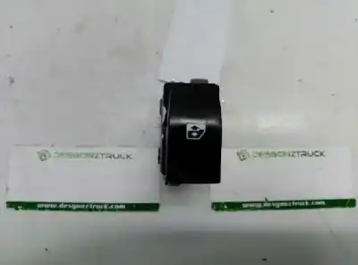 Tweedehands auto-onderdeel schakelaar rechts voor ruit voor renault scenic ii authentique oem iam-referenties 8200315027