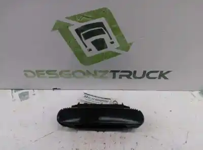 Second-hand car spare part exterior right front door handle for audi a3 (8p) 1.9 tdi ambiente oem iam references 8e0839207