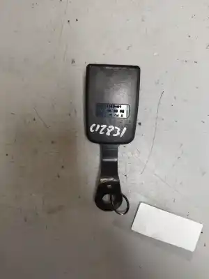 Second-hand car spare part left front seat belt buckle for renault midlum 7.2 diesel oem iam references 5001857866  5001864610