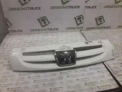 Second-hand car spare part front grille for peugeot partner (s2) combi plus oem iam references   