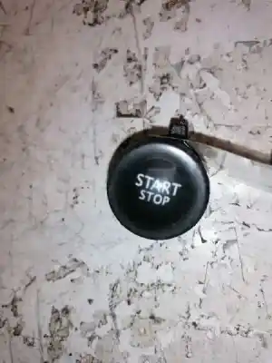 Second-hand car spare part start/stop button for renault scenic ii confort authentique oem iam references 