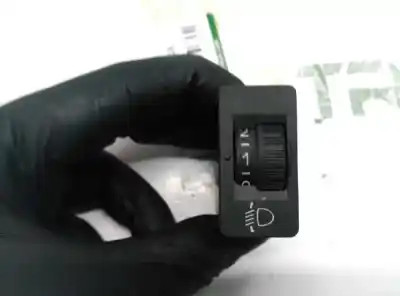 Peça sobressalente para automóvel em segunda mão comutador de luzes por citroen c3 1.4 hdi exclusive referências oem iam 96384422xt