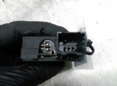 Piesă de schimb auto la mâna a doua maneta bloc lumini pentru nissan primastar autobús (x83) dci 140 referințe oem iam 8200022569  9166822