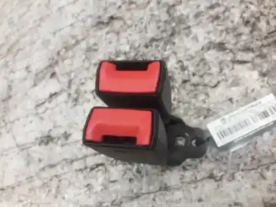 Tweedehands auto-onderdeel riemhaak achter centraal voor ford focus berlina (cap) ambiente (d) oem iam-referenties 