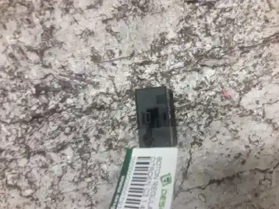 Second-hand car spare part headlights switch for citroen c3 1.4 hdi exclusive oem iam references 96384422xt 3 pins 96386692xt