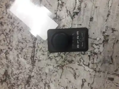 Second-hand car spare part HEADLIGHTS SWITCH for NISSAN PATROL GR (Y61)  OEM IAM references   6 PINS