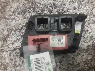 Second-hand car spare part parking sensor switch for citroen c4 lim. seduction oem iam references 9666882977 6 pins 10020428