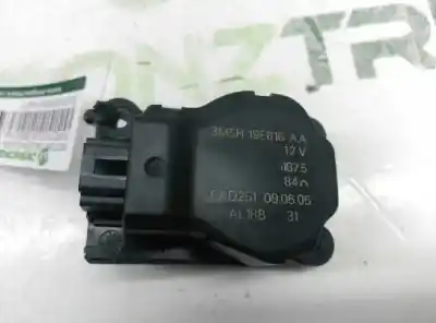 Peça sobressalente para automóvel em segunda mão motor de sofagem por ford focus berlina (cap) ambiente (d) referências oem iam 3m5h19e616aa