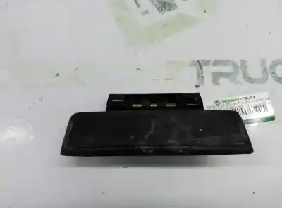 Pièce détachée automobile d'occasion poignée extérieure arrière droite pour peugeot 205 berlina 1.4 generation références oem iam 910176