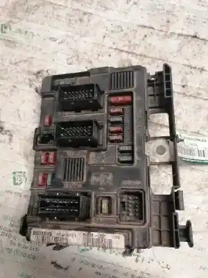 Second-hand car spare part fuse box unit for peugeot 206 sw x-line oem iam references 9643498980