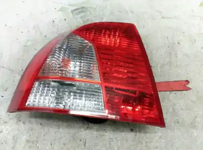 Peça sobressalente para automóvel em segunda mão farolim traseiro esquerdo por kia shuma ii 1.6 ls 4 berlina referências oem iam 0k2sa51160a