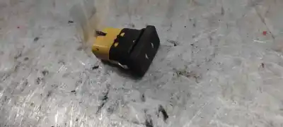 Peça sobressalente para automóvel em segunda mão botão / interruptor elevador vidro dianteiro direito por ford focus lim. (cb4) trend referências oem iam 6m2t14529da