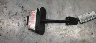 Автозапчасти б/у дверной фиксатор за ford focus berlina (cap) ambiente (d) ссылки oem iam 3m51r23000ae