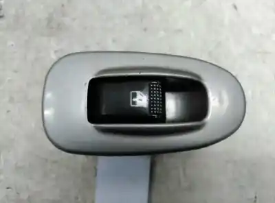 Peça sobressalente para automóvel em segunda mão botão / interruptor elevador vidro traseiro direito por kia shuma ii 1.6 ls 4 berlina referências oem iam 0k2n366360
