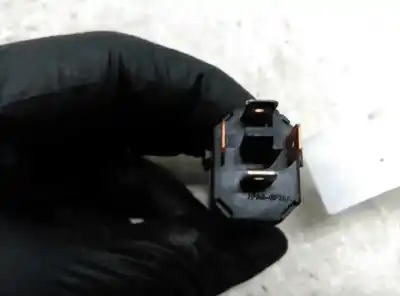 Peça sobressalente para automóvel em segunda mão sensor por opel corsa c blue line referências oem iam 09185907  