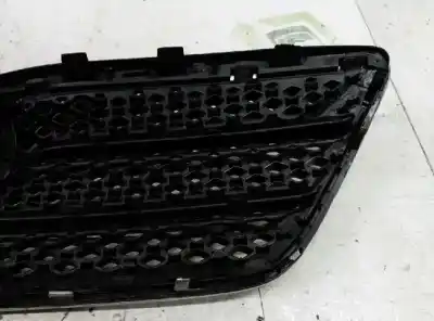Second-hand car spare part front grille for toyota corolla (_e12_) 2.0 d-4d (cde120_) oem iam references   