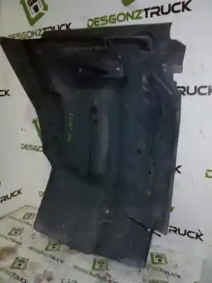 Pièce détachée automobile d'occasion passage de roue avant droit pour iveco stralis (as) fsa t / fp lt 4x2 gran espacio références oem iam 504067714  504067715