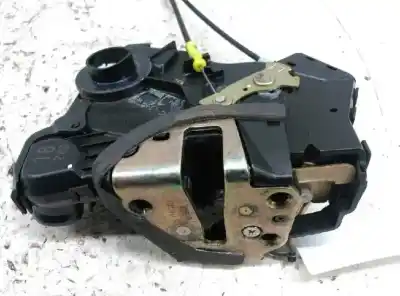 Second-hand car spare part left front door lock for toyota corolla (_e12_) 2.0 d-4d (cde120_) oem iam references   