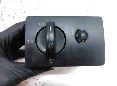Peça sobressalente para automóvel em segunda mão comutador de luzes por ford focus berlina (cap) ambiente (d) referências oem iam 4m5t13a024la