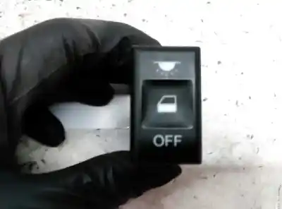 Peça sobressalente para automóvel em segunda mão trocar por kia carnival ii 2.9 cdri ex referências oem iam 0k53a88450a