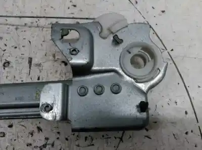 Second-hand car spare part driver left window regulator for citroen c3 1.4 oem iam references 401786a7  