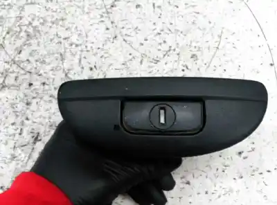 Second-hand car spare part tailgate back door handle for renault megane i scenic (ja0) 1.9 d alize oem iam references 43301
