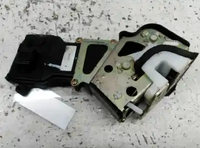 Peça sobressalente para automóvel em segunda mão fechadura da porta traseira direita por mazda 6 berlina (gg) 2.0 crtd 143 active referências oem iam 