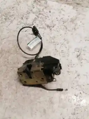 Peça sobressalente para automóvel em segunda mão fechadura da porta dianteira direita por renault scenic ii confort authentique referências oem iam 