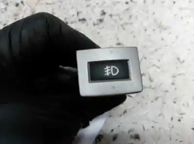 Peça sobressalente para automóvel em segunda mão trocar por kia carnival ii 2.9 cdri ex referências oem iam 