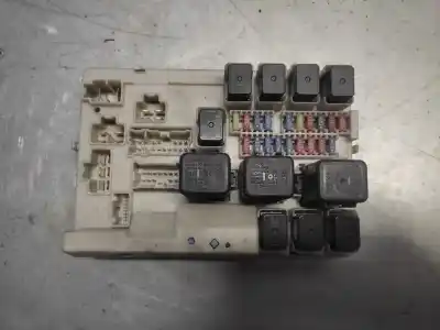 Second-hand car spare part FUSE BOX UNIT for NISSAN MURANO (Z50)  OEM IAM references 284B7CD71A  