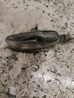 Second-hand car spare part RIGHT SIDE LIGHT for PEUGEOT 207  OEM IAM references   2 PINS