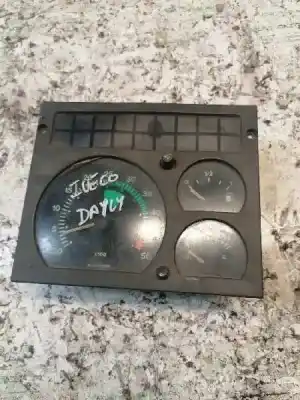 Pièce détachée automobile d'occasion COMPTEUR DE VITESSE TABLEAU DE BORD pour IVECO DAILY CAJA CERRADA (1989 =>)  Références OEM IAM 6035080110  
