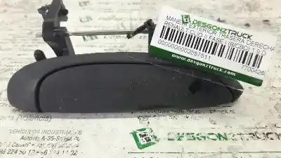 Second-hand car spare part exterior right rear door handle for renault clio ii fase i (b/cbo) 1.9 d alize oem iam references 7700426087