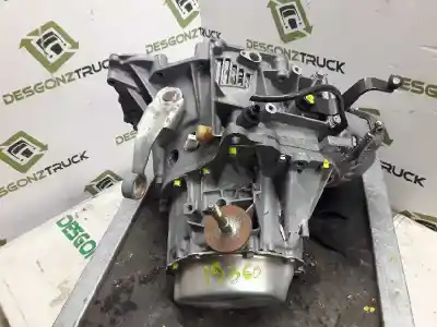 Second-hand car spare part gearbox for citroen berlingo 1.9 d multispace oem iam references 20tb13  9890822b
