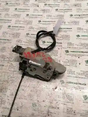 Second-hand car spare part front right door lock for peugeot 207 xs oem iam references 24099816