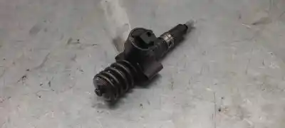 Second-hand car spare part injector for audi a3 (8p) 2.0 tdi oem iam references 0414720404  2 pins
