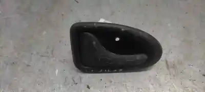 Автозапчасти б/у левая задняя внутренняя ручка за renault megane i scenic (ja0) 1.9dti alize ссылки oem iam 7700830078