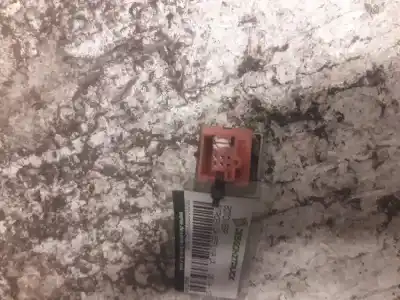 Peça sobressalente para automóvel em segunda mão botão esp por citroen c4 berlina lx referências oem iam 96476624xt  4 pins