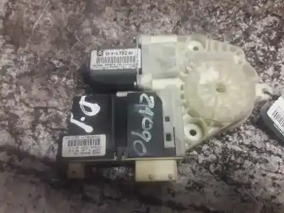 İkinci el araba yedek parçası ÖN SOL CAM MOTORU için CITROEN C4 BERLINA  OEM IAM referansları 9681575280 20/6 PINS 965493100