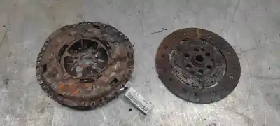 Pièce détachée automobile d'occasion KIT D'EMBRAYAGE pour SEAT IBIZA (6P1)  Références OEM IAM    Pièce détachée automobile d'occasion KIT D'EMBRAYAGE pour SEAT IBIZA (6P1)  Références OEM IAM