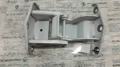 Second-hand car spare part hinge for opel vivaro combi 2.7t corto oem iam references   