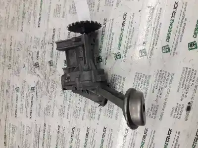 Peça sobressalente para automóvel em segunda mão BOMBA DE ÓLEO por RENAULT SCENIC II  Referências OEM IAM 7700600532  