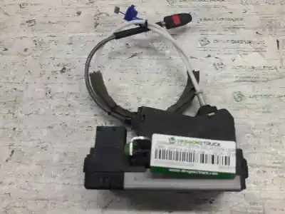 Second-hand car spare part front right door lock for opel zafira a blue line oem iam references 24414117