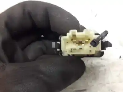 Peça sobressalente para automóvel em segunda mão botão / interruptor elevador vidro traseiro esquerdo por ford galaxy (vx) clx referências oem iam 7m959855  