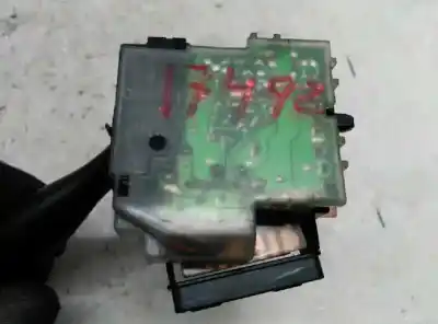 Pezzo di ricambio per auto di seconda mano comando pulito per toyota corolla (_e12_) 2.0 d-4d (cde120_) riferimenti oem iam 02290  