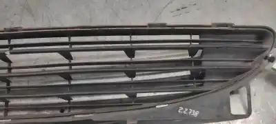 Автозапчастина б/у центральна решіта бампера для peugeot 307 break / sw (s1) break xs посилання на oem iam   