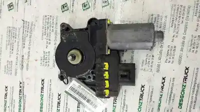 Pièce détachée automobile d'occasion Moteur Lève Vitre Avant Droit pour FORD MONDEO BERLINA (GE) Futura (D) Références OEM IAM 0130821771  